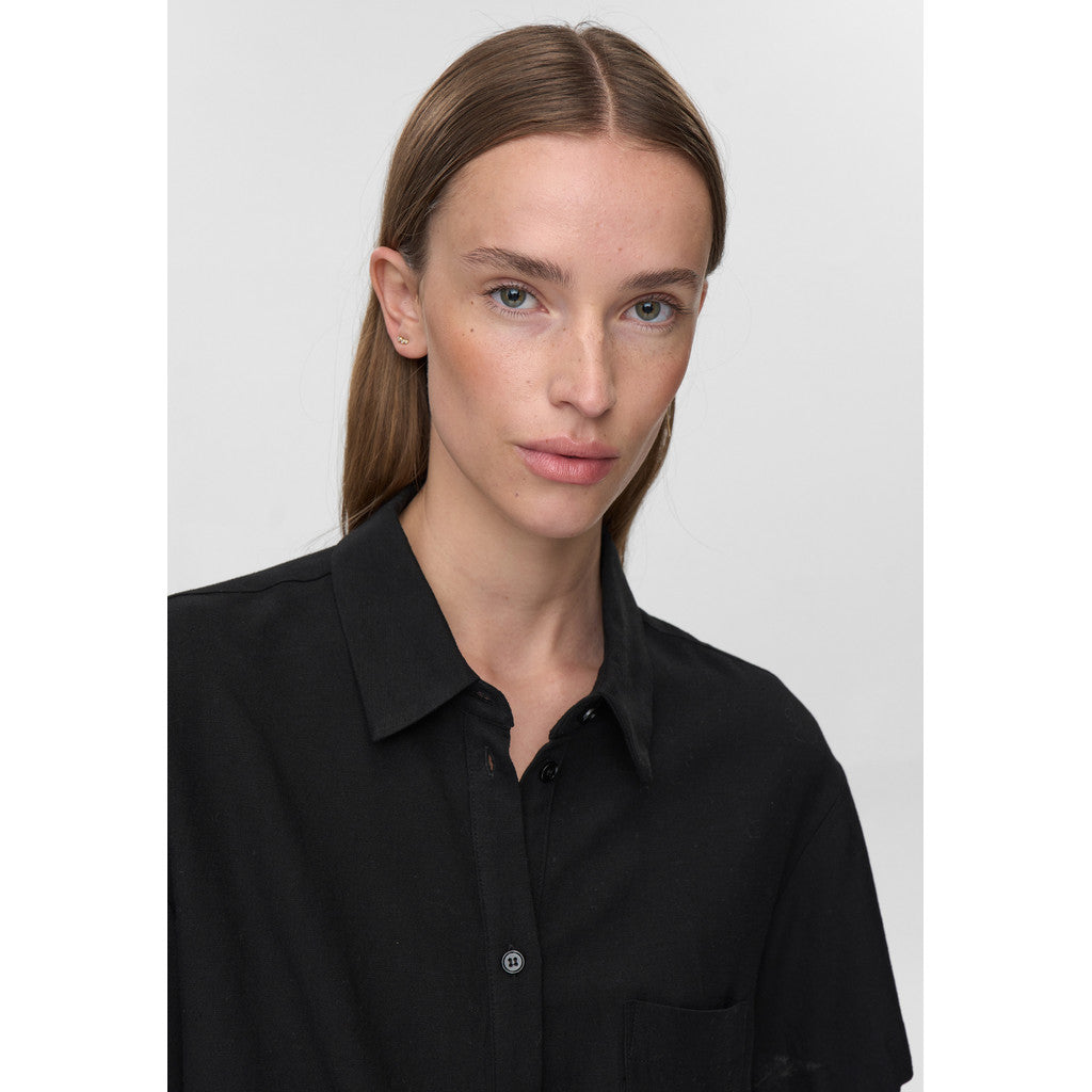 minimum female Sage short sleeved shirt 3069 Short Sleeved Shirt 999 Black