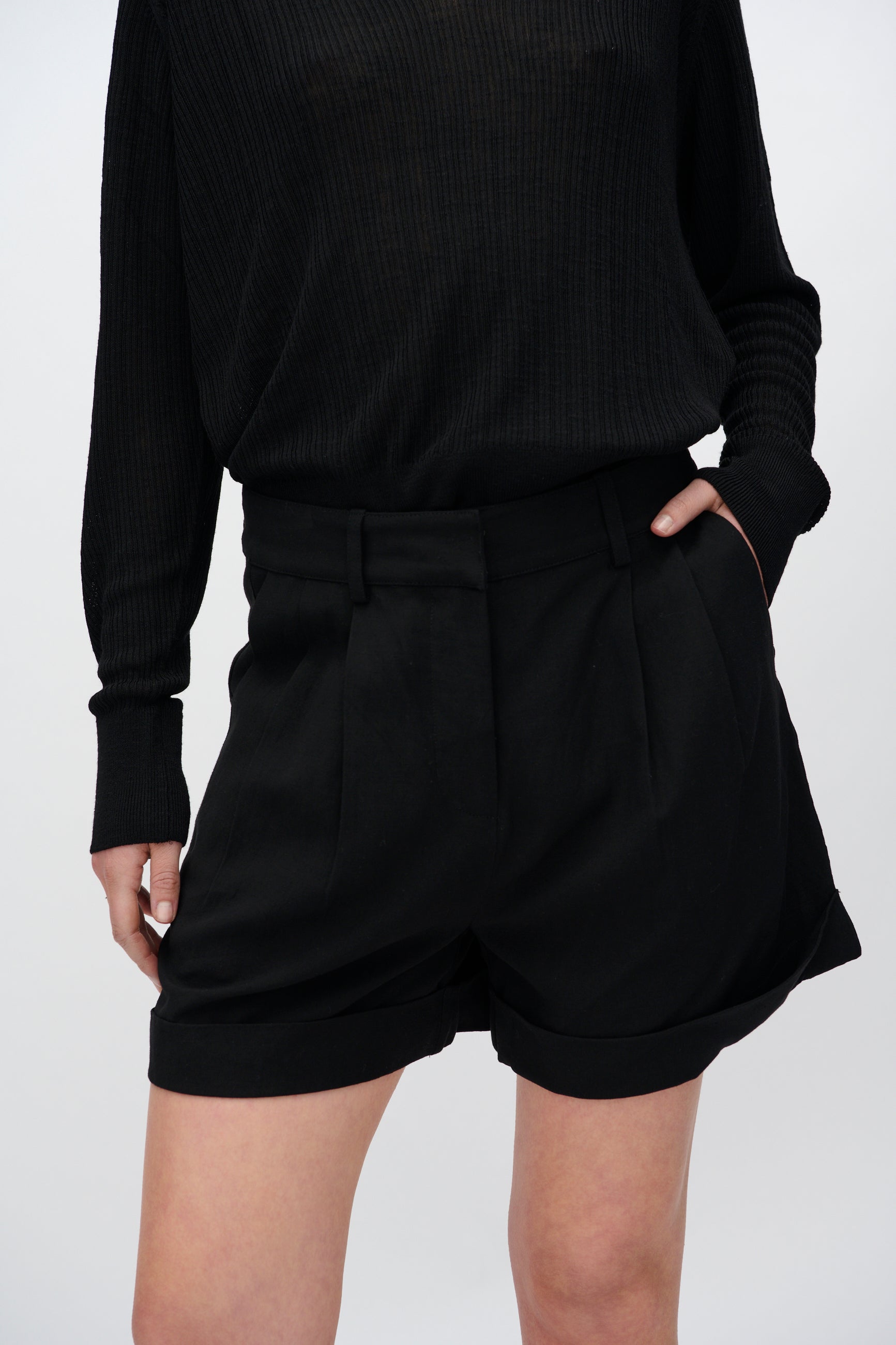 minimum female Selby linen blend shorts 3069 Shorts 999 Black
