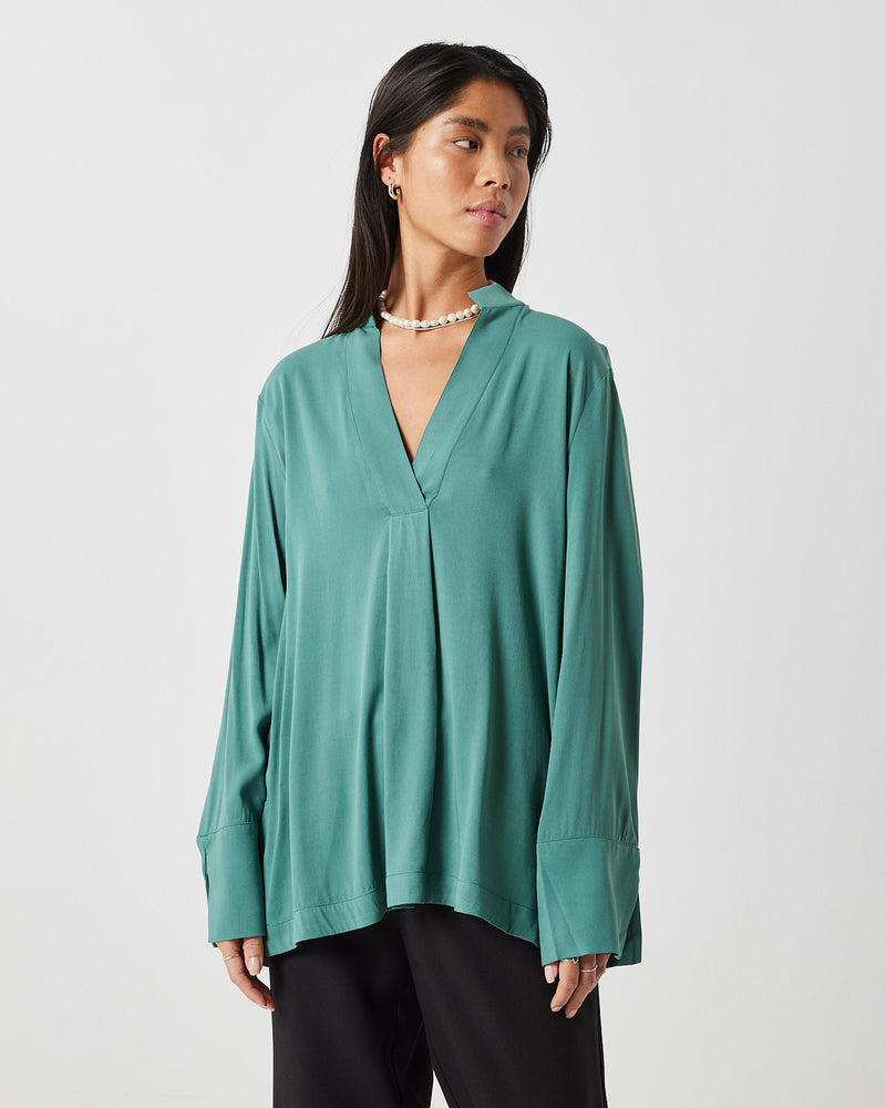 minimum female Cilles 9911 Long Sleeved Blouse 5612 Sagebrush Green