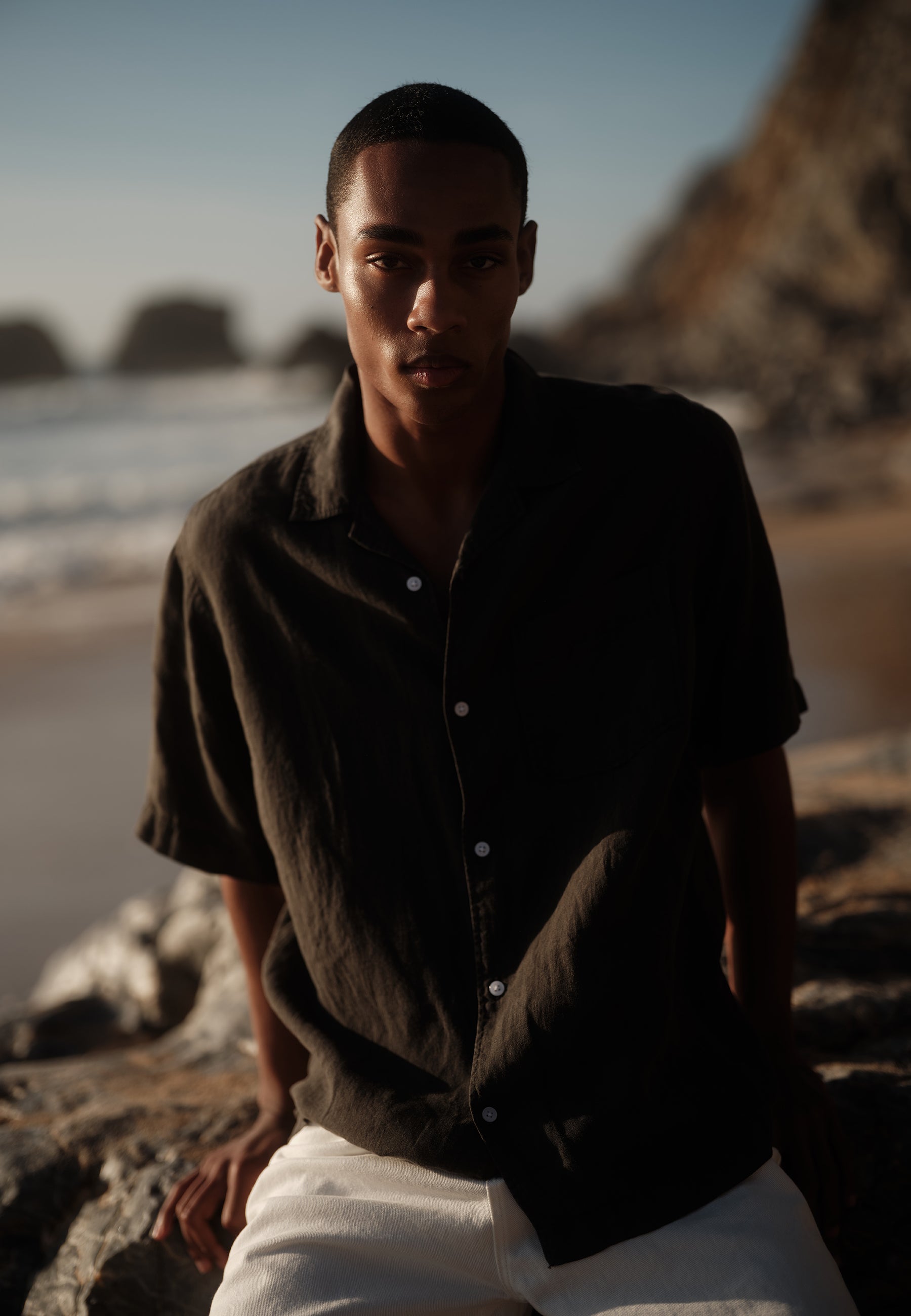 minimum male Hayden short sleeved linen shirt 4115 Short Sleeved Shirt 0506 Black Ink
