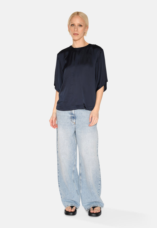 minimum female Janey short sleeved satin blouse 4165 Short Sleeved Blouse 3922 Sky Captain